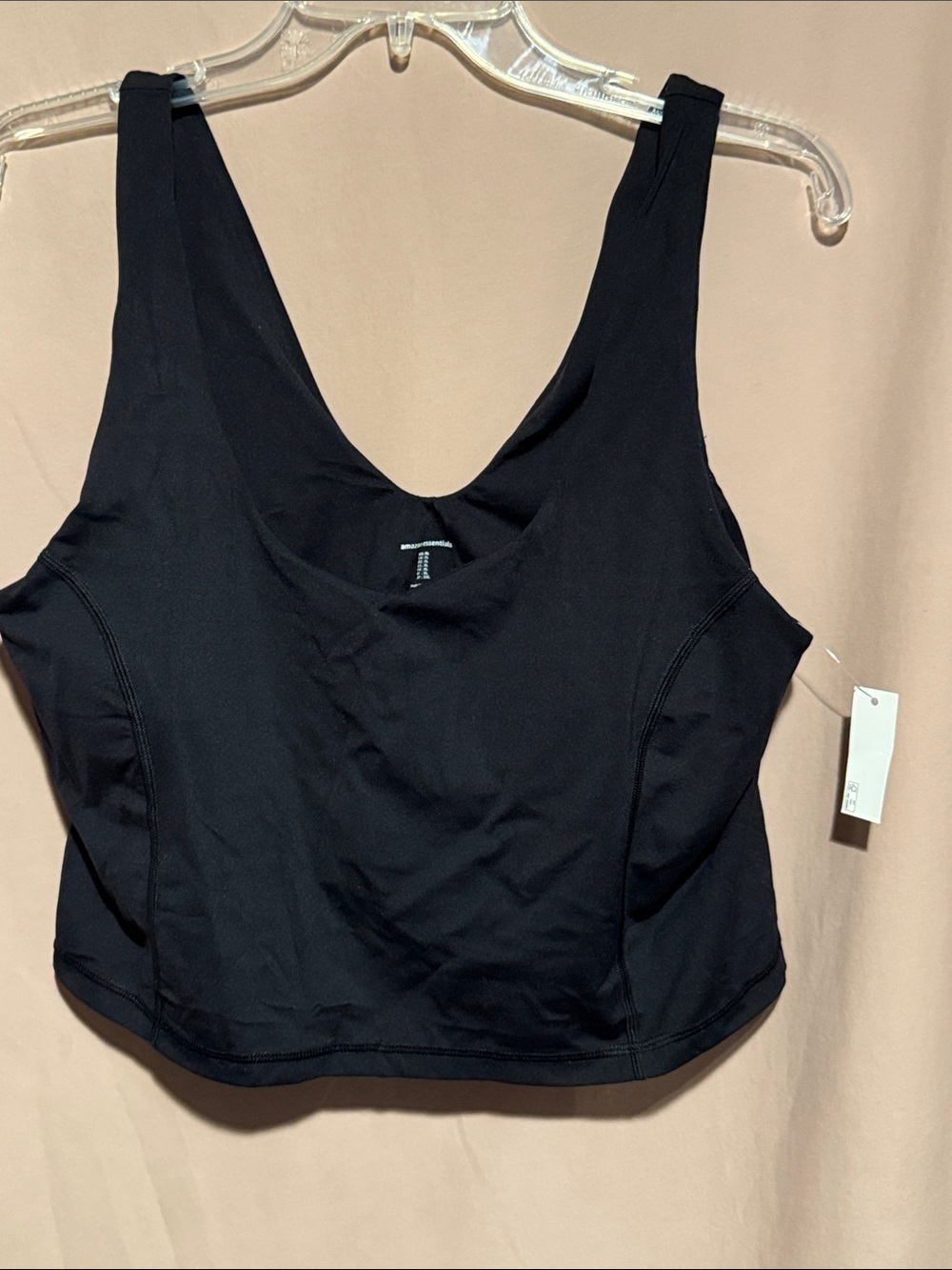 Amazon Essentials Black Scoop-Back Athletic Crop Tank